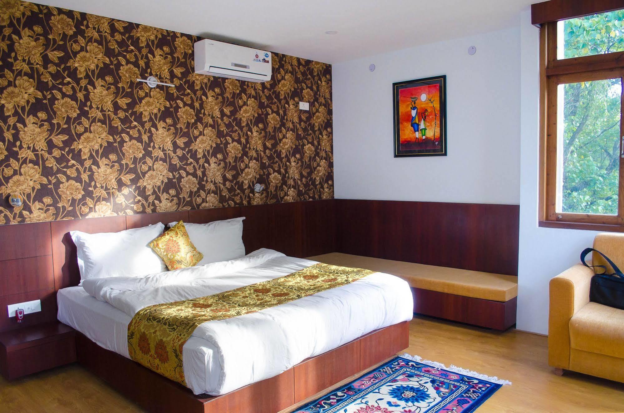 The Golden Crest Hotel Gangtok Luaran gambar