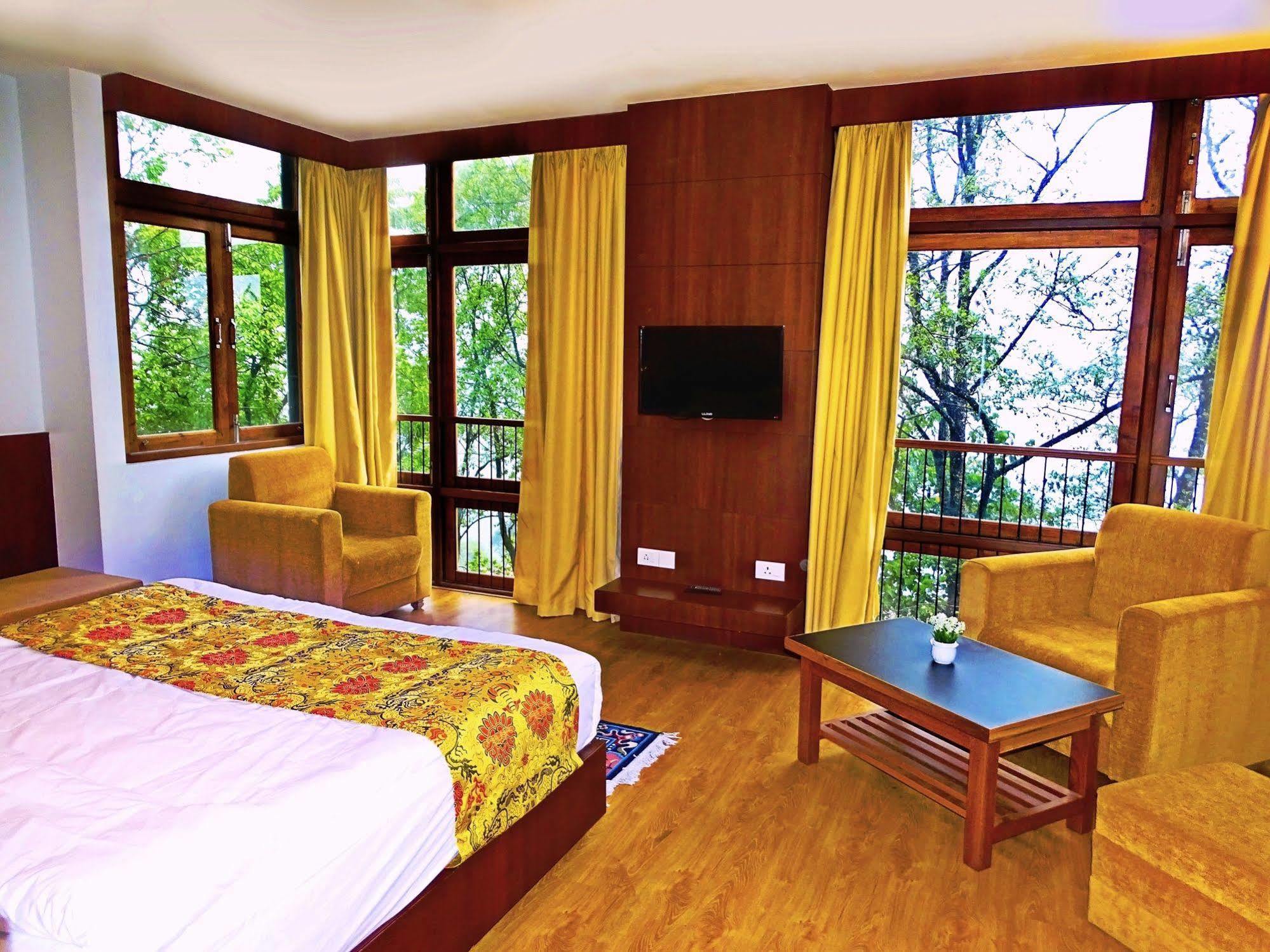 The Golden Crest Hotel Gangtok Luaran gambar